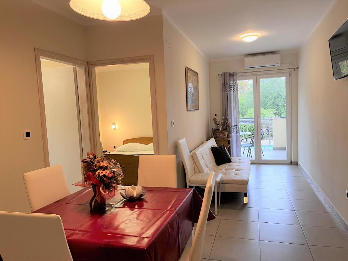 Apartmani Ivica Krk Town Eksteriør billede