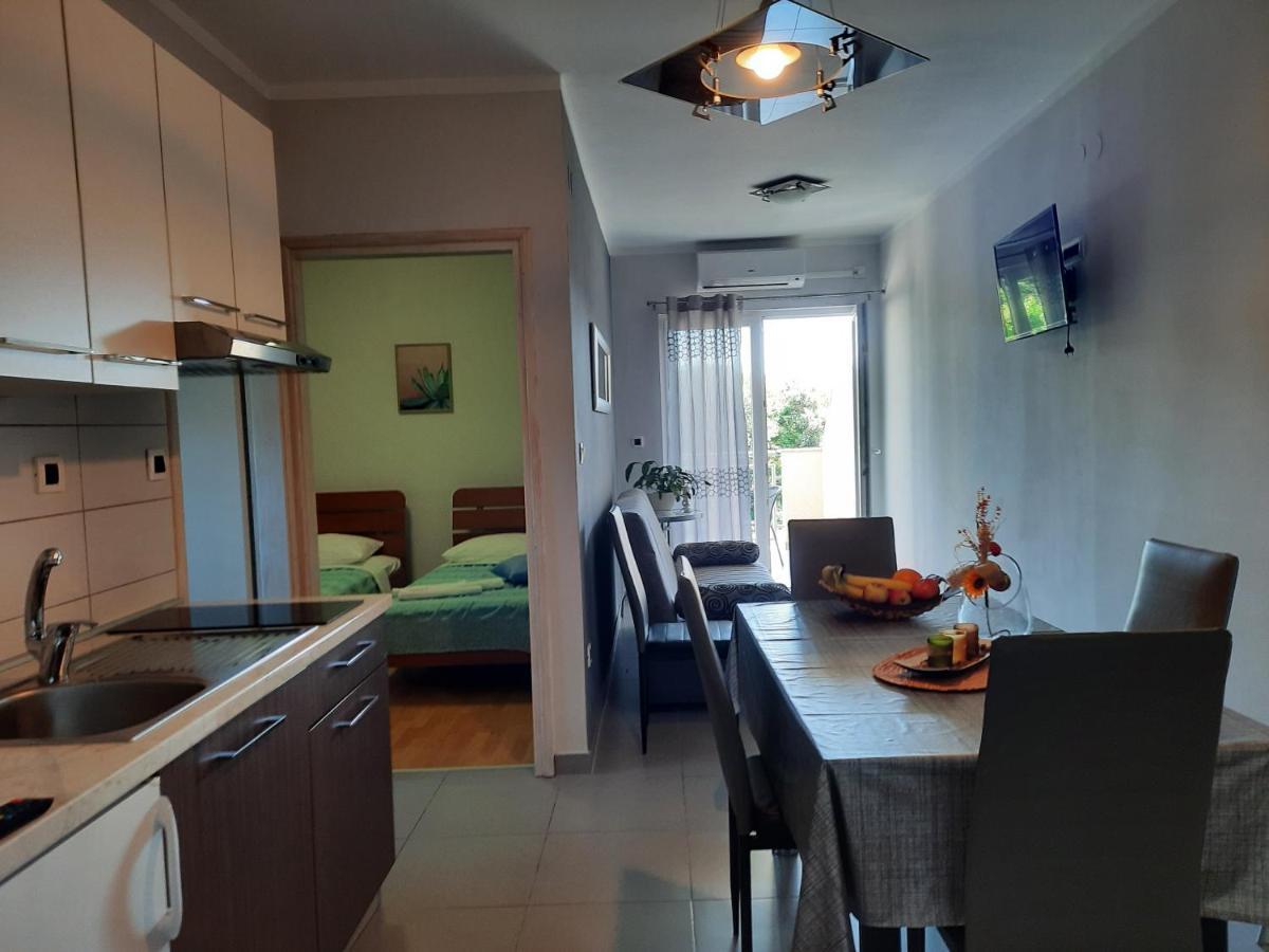 Apartmani Ivica Krk Town Eksteriør billede